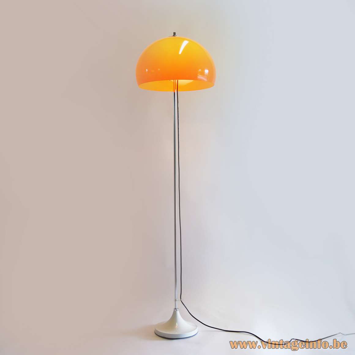 Hagoort mushroom floor lamp orange acrylic Perspex lampshade chrome rod round white base 1960s 1970s