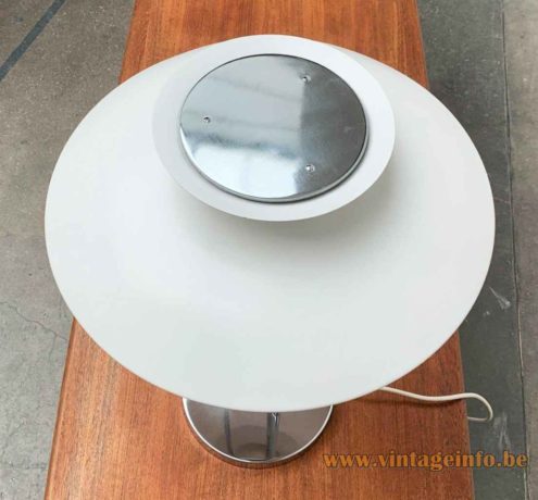 Louis Poulsen PH 5 Table Lamp 3