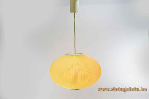Oval Globe Pearlshade Style Pendant Lamp 4