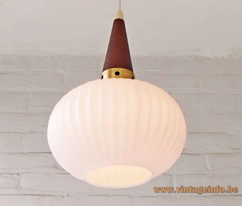 Ribbed Opal Glass Pendant Lamp 3