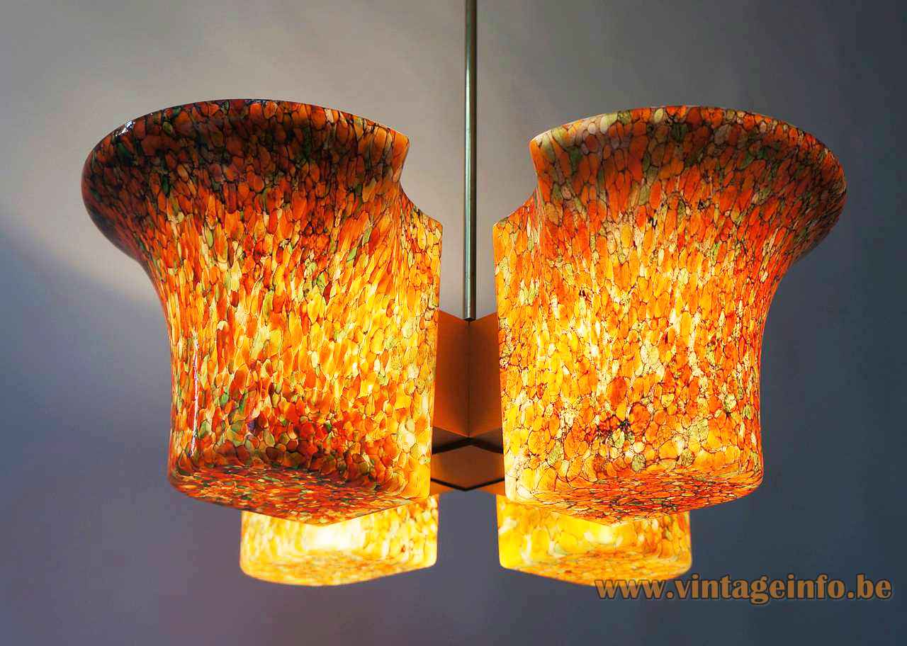 Peill + Putzler mottled glass chandelier 4 crosswise brown-yellow-orange chalices lampshades brass rod 1970s 1980s Germany
