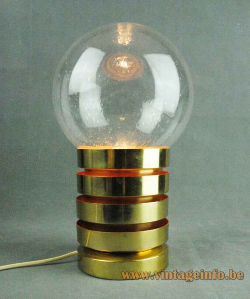 Faglavik Globe Table Lamp 1