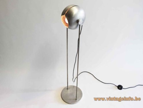 Split Globe Floor Lamp 2