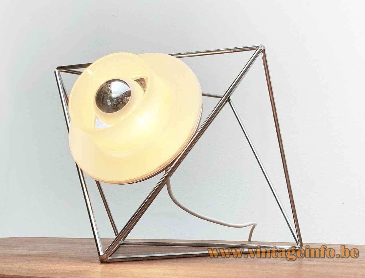 Harvey Guzzini Poliedra table lamp chrome metal wire frame frosted acrylic lampshade 1970 design: Felice Ragazzo