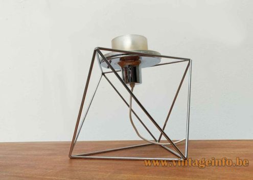 Harvey Guzzini Poliedra Table Lamp 4