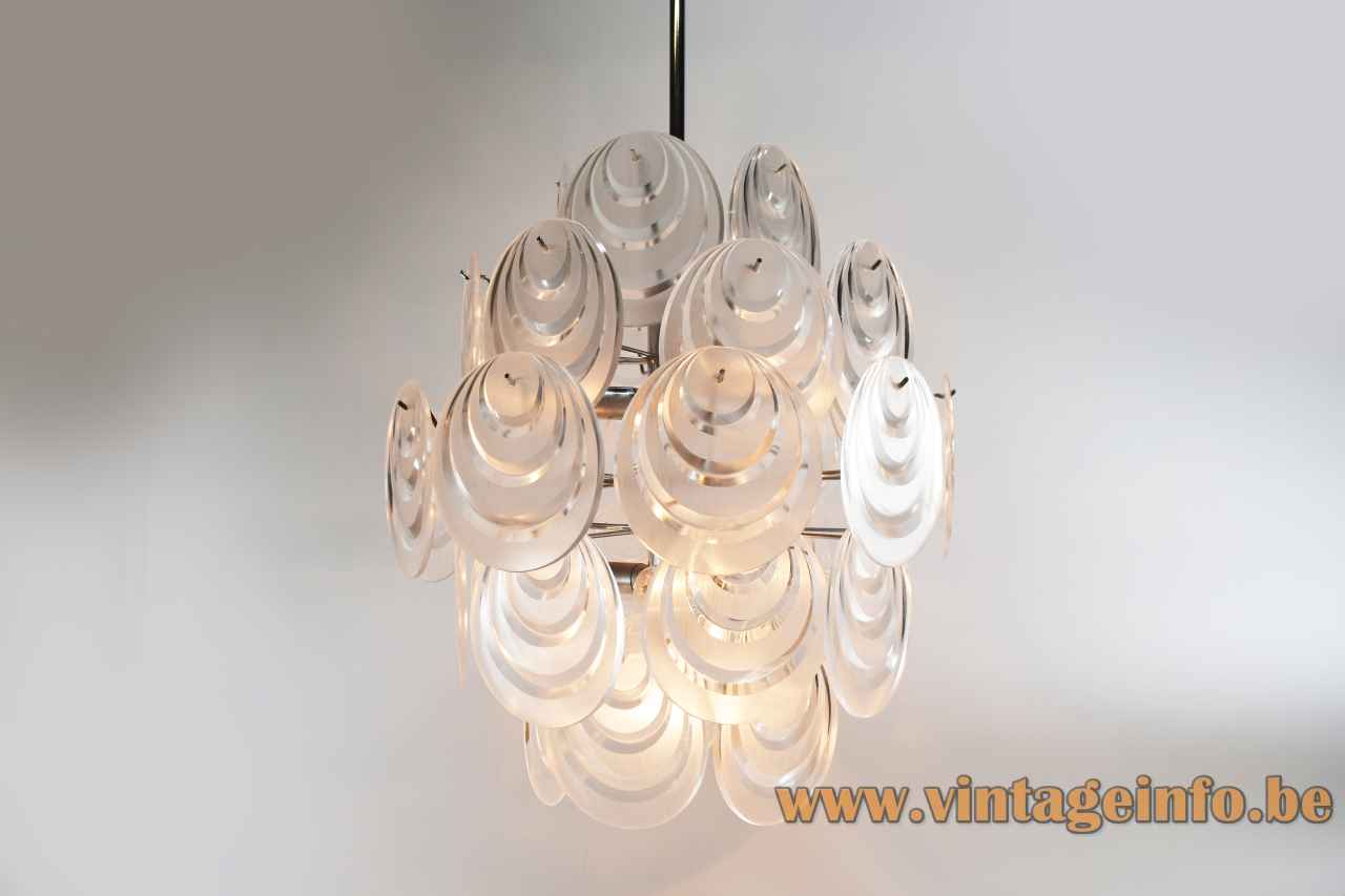Aro Leuchte plastic discs chandelier clear acrylic oval slices lampshade chrome frame 1970s Germany Vistosi 