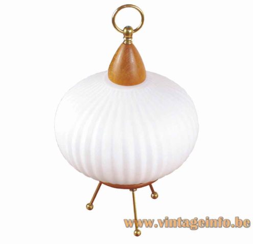 Massive Tripod Table Lamp 3