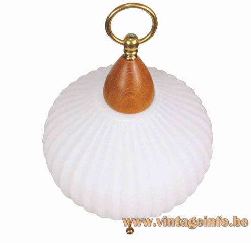 Massive Tripod Table Lamp 4