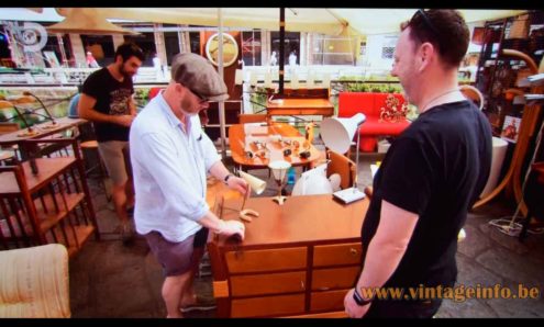 Perforated stars horseshoe desk lamp Salvage Hunters 2018 TV series season 13 episode 1