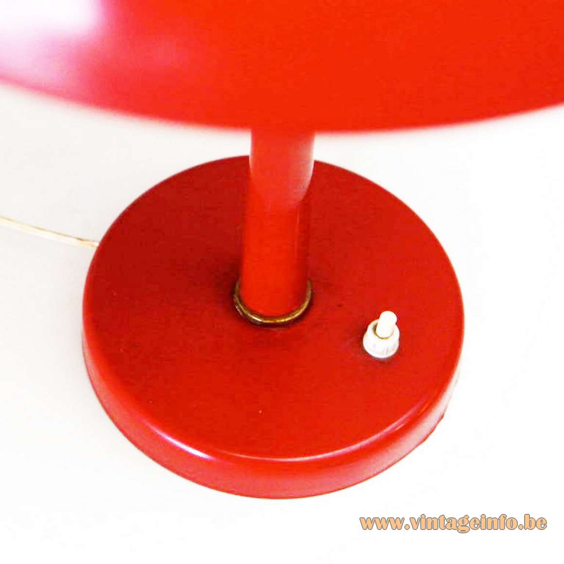 Red mushroom desk lamp round metal base conical rod aluminium lampshade 1950s 1960s Massive Belgium base