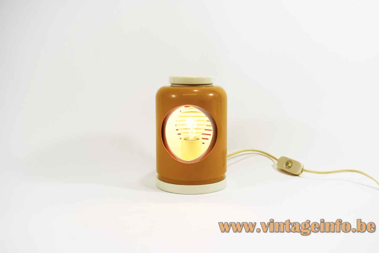  Reggiani eclipse table lamp round plastic base adjustable blinds ochre metal lampshade 1960s 1970s Italy Eclisse