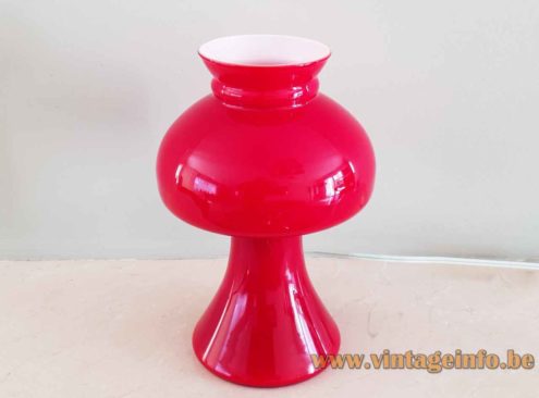 1960s Red Glass Table Lamp 2