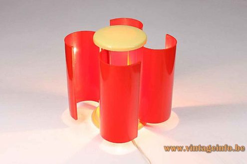 Lamperti flower table lamp 4 adjustable red curved plastic louvres lampshade 1960s 1970s Italy