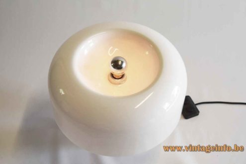 iGuzzini Polo Table Lamp 4