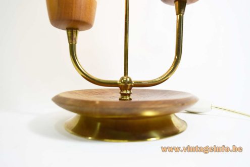 Ribbed Glass Table Lamp 4