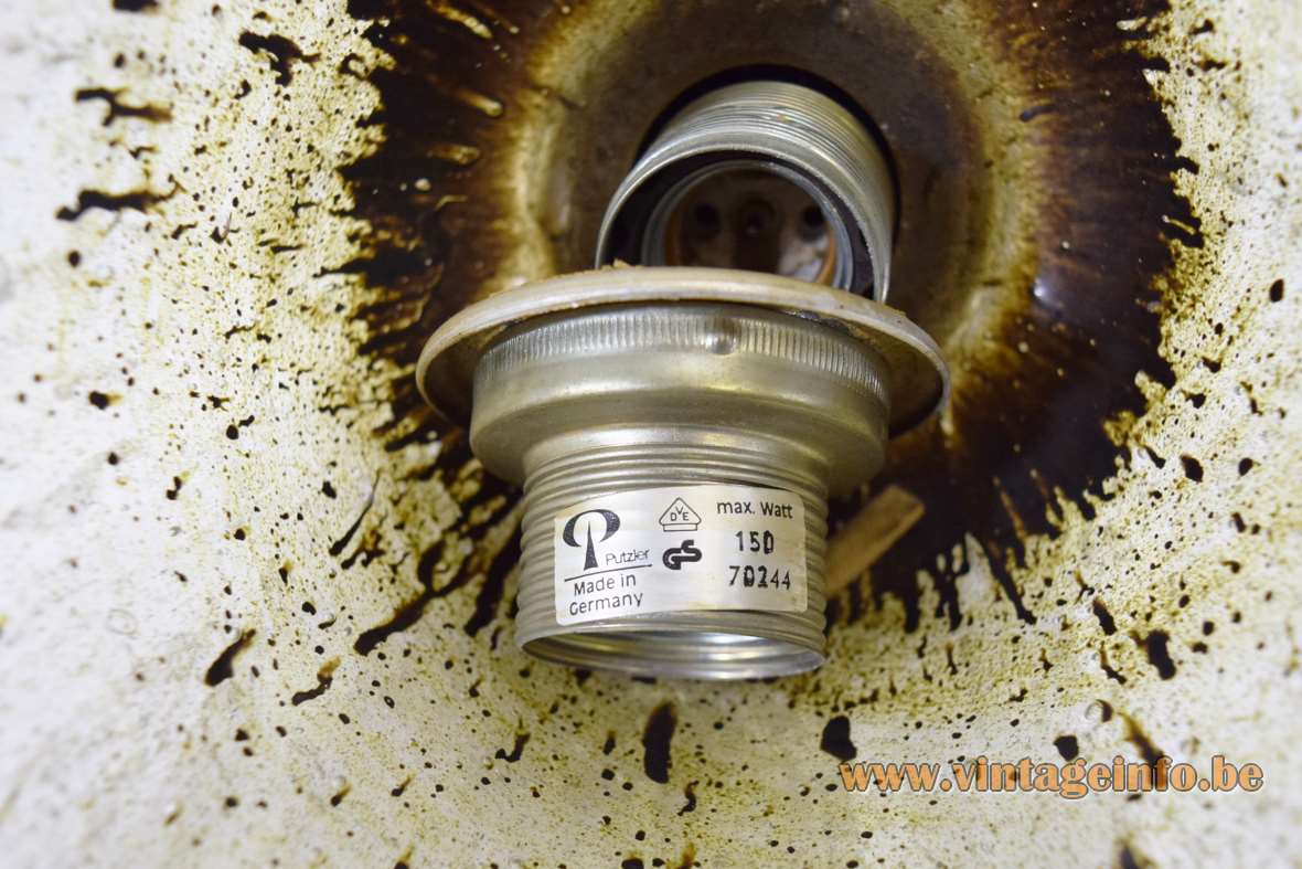 Peill + Putzler Brügge Pendant Lamp - 1970s, 1980s, Germany - E27 Socket + Label Peill + Putzler Brügge pendant lamp inside view flower glas lampshade E27 socket + label & logo model: 70244