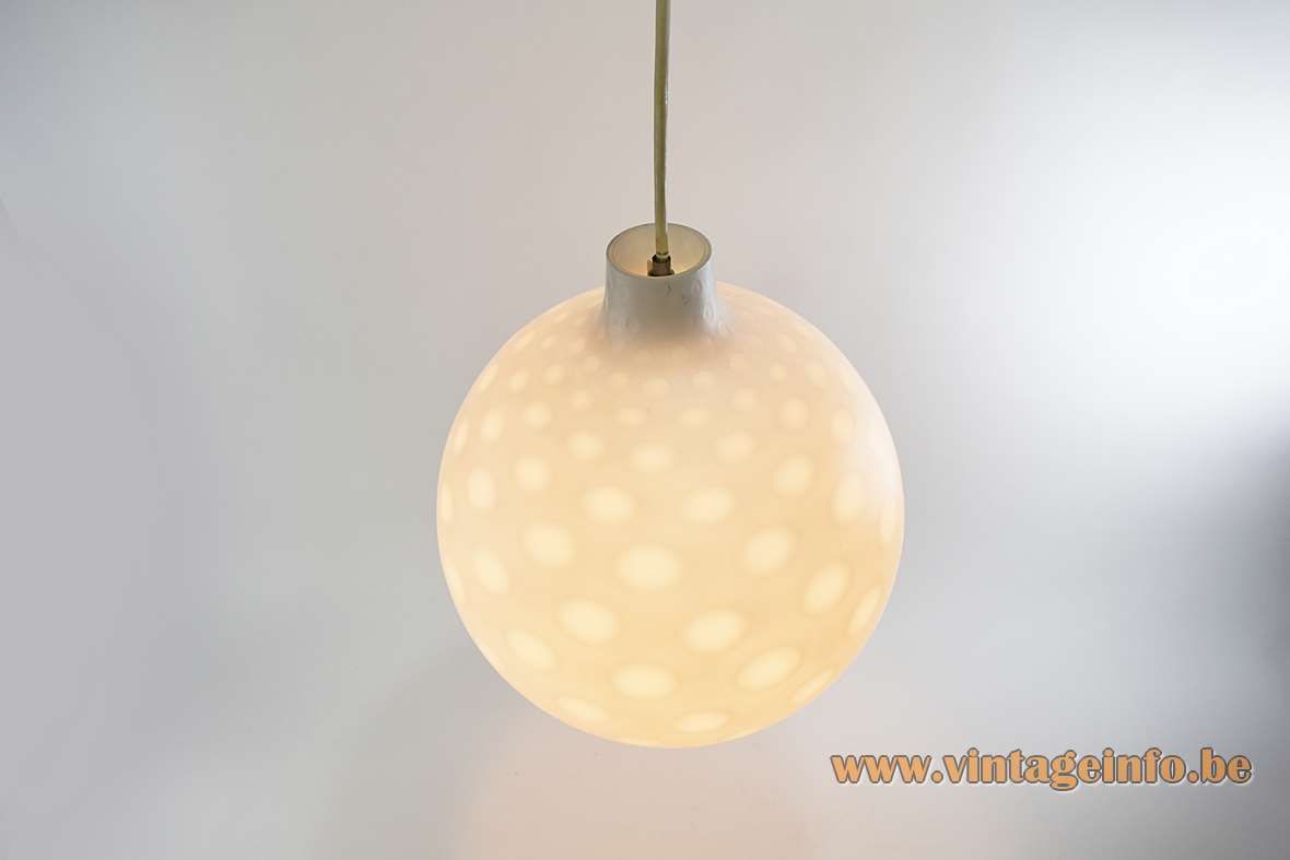 Peill + Putzler Lissabon Pendant Lamp - 1950s Design: Aloys Ferdinand Gangkofner - Top View Peill + Putzler Lissabon pendant lamp white opal glass globe dotted lampshade design: Aloys Ferdinand Gangkofner 1950s 1960s