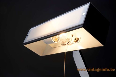 1960s Adjustable Boulanger Desk Lamp 4
