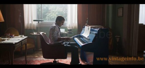 Philips Major Desk Lamp Monsieur Aznavour 2024 Film 3