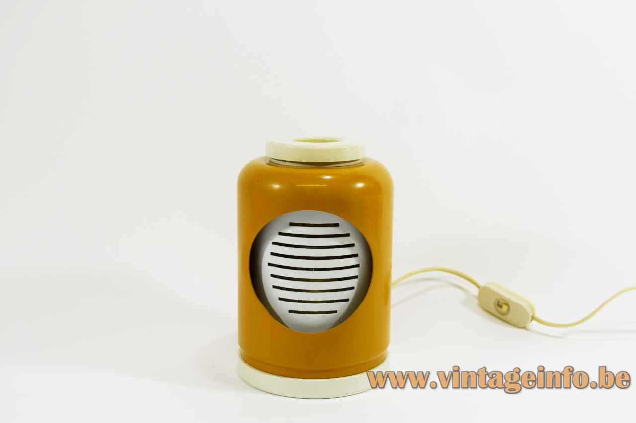 Tronconi Baratollo Table Lamp - 1960s, 1970s, Italy Tronconi Baratollo table lamp round plastic base adjustable blinds ochre metal eclipse lampshade 1960s 1970s Italy Eclisse not lit