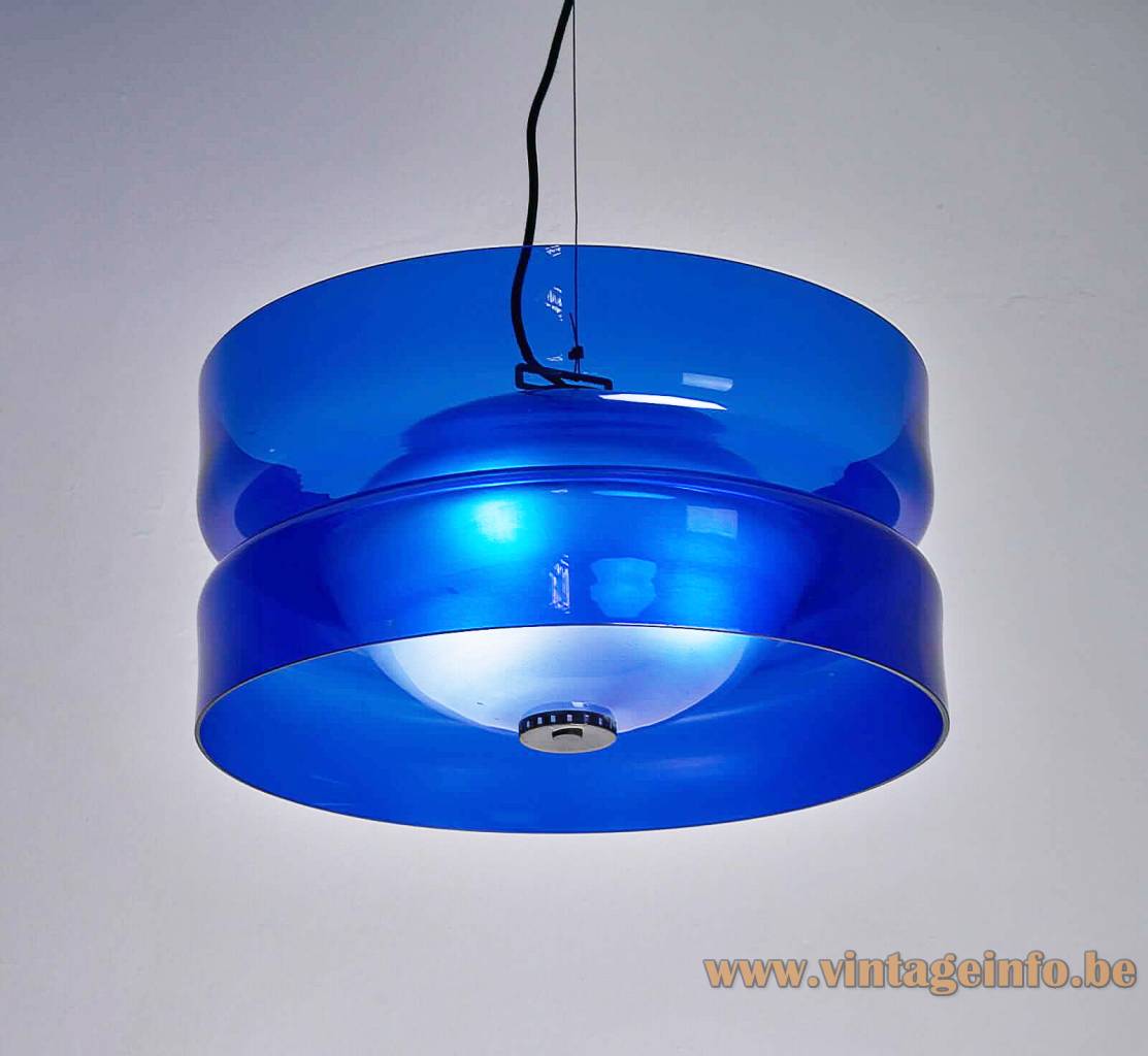 Vistosi L134 Glass Chandelier - 1960s Design: Oreste Vistosi, Murano, Italy Vistosi L134 glass chandelier round hand-blown azure blue Murano glass lampashade frosted crystal diffuser inside 1960s design: Oreste Vistosi