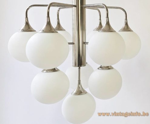 1970s Boulanger Globes Chandelier 3