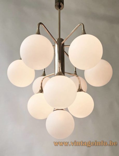 1970s Boulanger Globes Chandelier 4