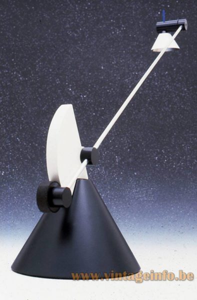 Linke.Plewa .Design Mecano Desk Lamp 1