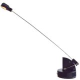 Linke.Plewa.Design Segma desk lamp round ribbed plastic base asjustable thin rod triangular lampshade halogen bulb 1988 design Brilliant AG