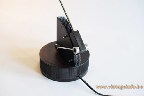 Linke.Plewa .Design Segma Desk Lamp 5