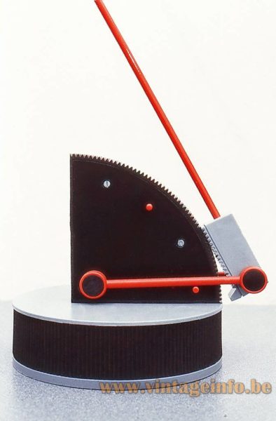 Linke.Plewa .Design Segma Desk Lamp 6 1